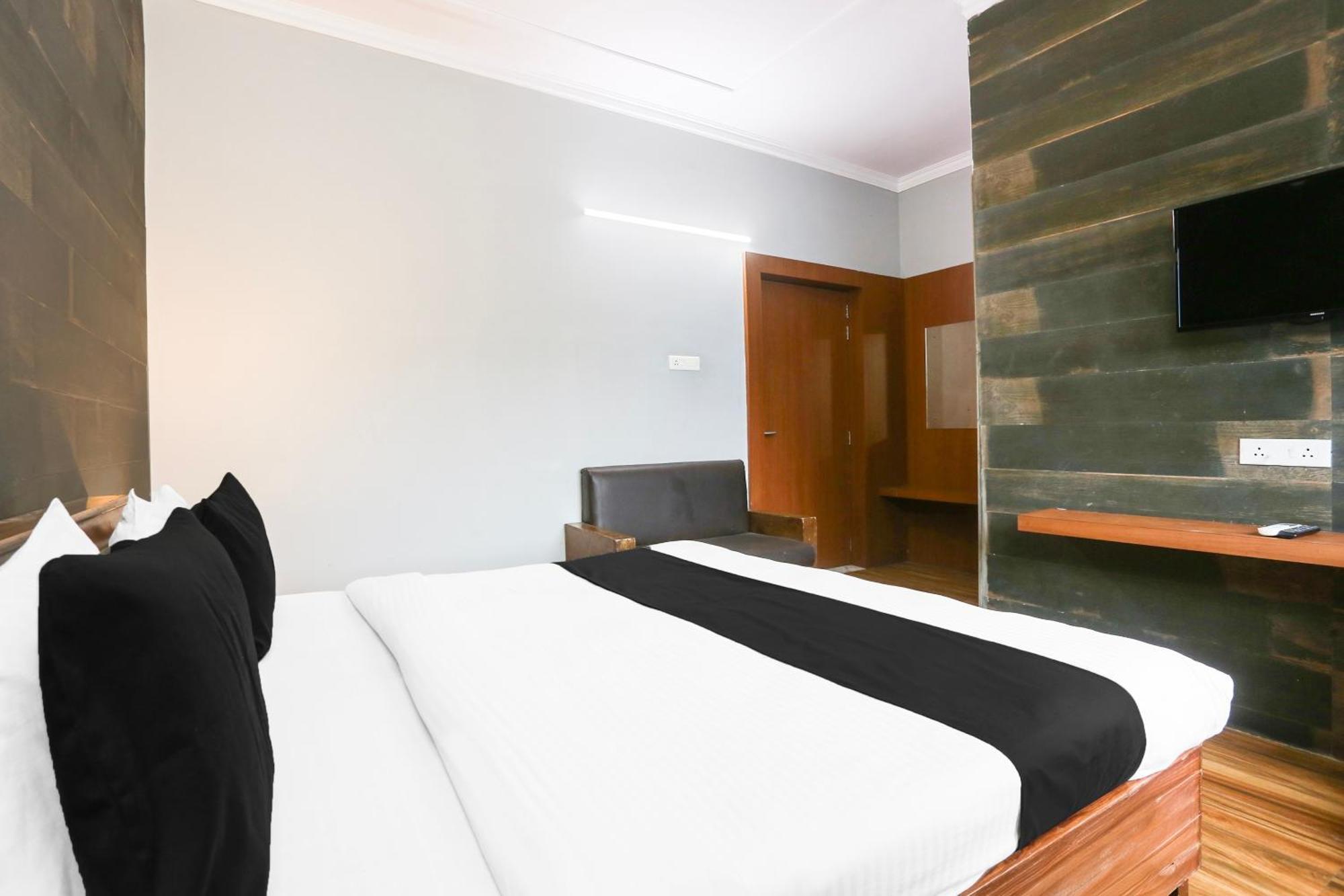 Super Collection O Bhiwadi Hotel Exterior foto